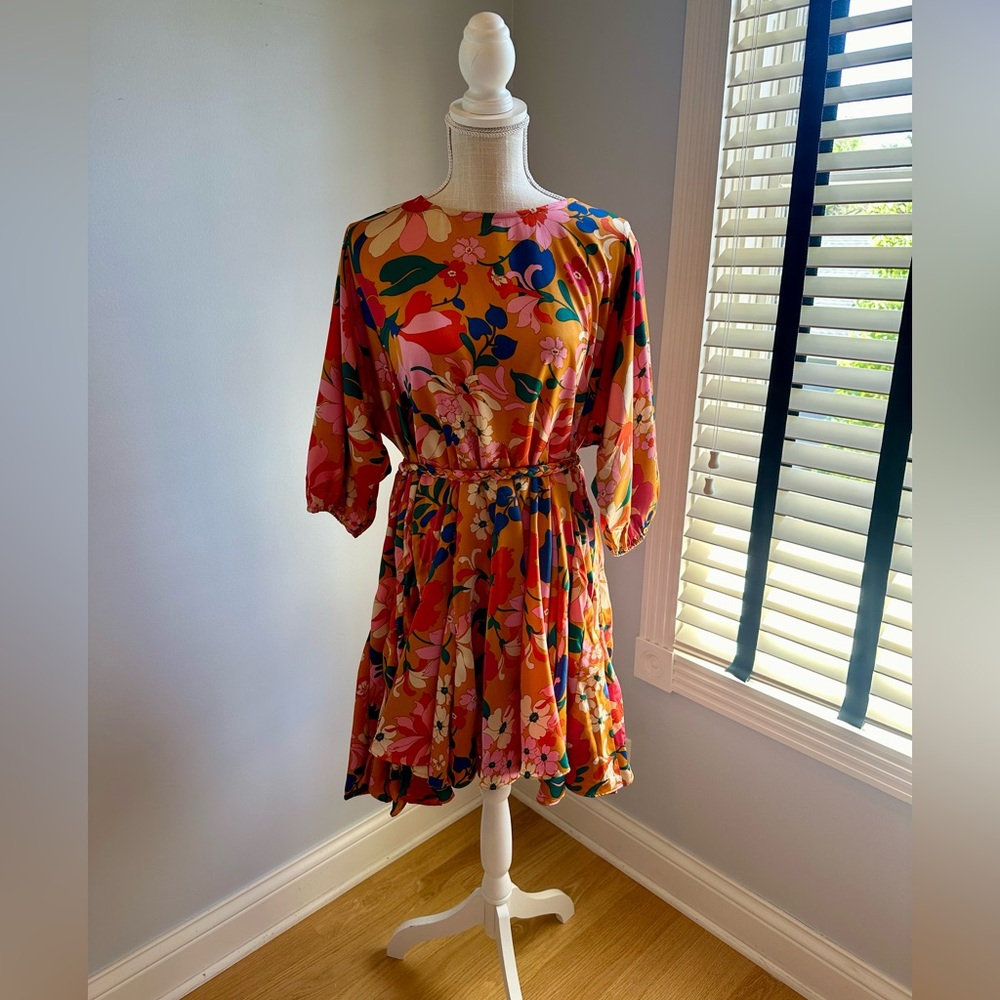 Aakaa summer dress